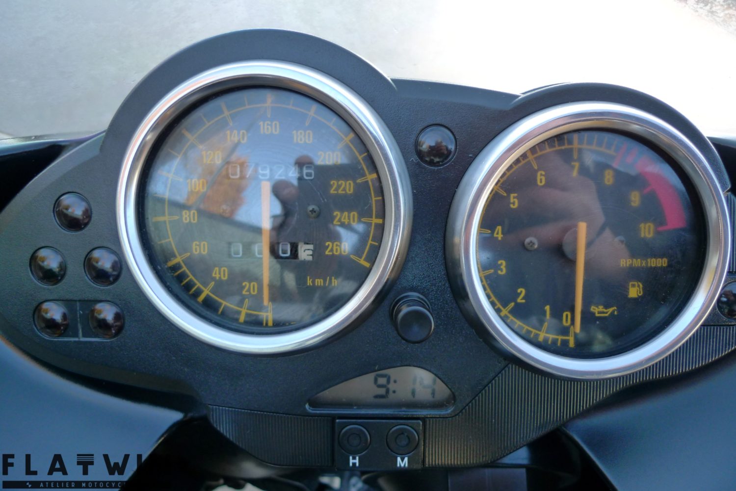 BMW R1100S – Image 17