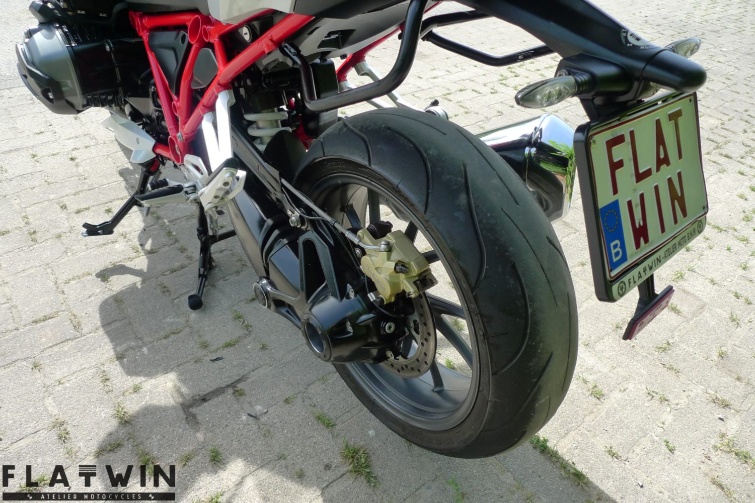 BMW R1200R LC – Image 12